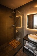Life Point Hotel