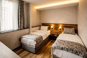 Life Point Hotel