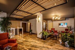 Life Point Hotel