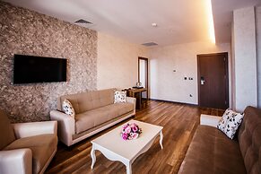 Life Point Hotel