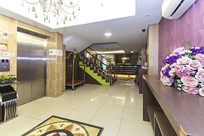 Simms Grand Inn