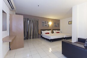 Simms Grand Inn