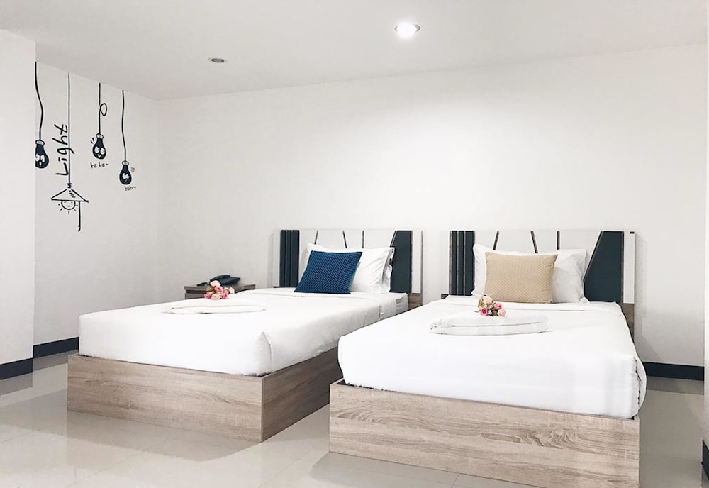 Rinn Boutique House