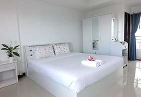 Rinn Boutique House