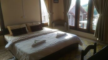 Pukyo Bed and Breakfast