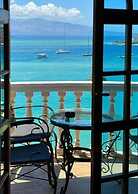 Monte Cristo Hotel with Rooftop Pool