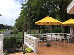 Home and Hill Resort