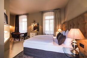 BS Luxury Apartment