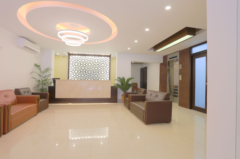 Holy Inn