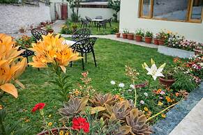 Royal Holiday Leh