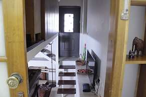 Ahuzat Shaul - Apartment