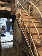 Aux Prisons de Montagny