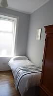Portum -John St Apartment