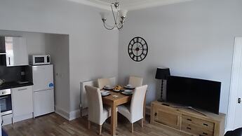 Portum -John St Apartment