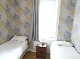 Portum -John St Apartment