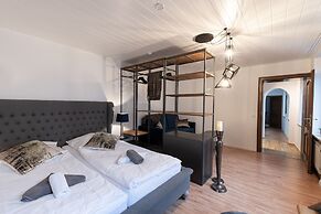 Hotel Porta Nigra