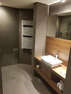 Le Pave Residences