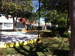Hostal Davishs House
