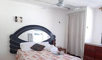 Hostal Davishs House