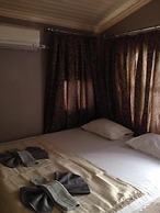 Bufes Hotel