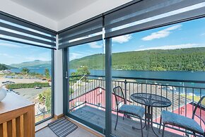 #1 Lawers view - PF, HT