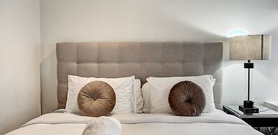 Saint Sulpice Lofts by Bakan - Old Montreal