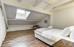 Saint Sulpice Lofts by Bakan - Old Montreal