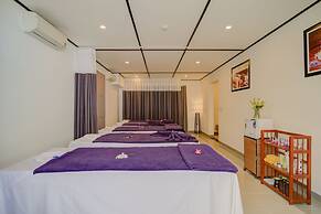 White Lotus Hotel Hoian