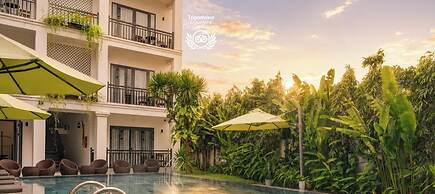 White Lotus Hotel Hoian