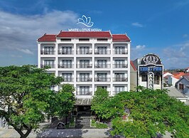 White Lotus Hotel Hoian