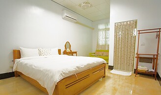 Brown B&B