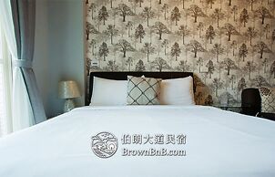 Brown B&B