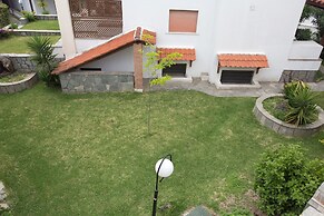 Saint John Villa Apartments