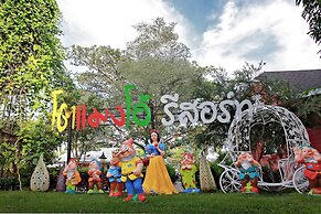 Tomangoh Vintage Resort