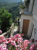 B&B Lo Straniero