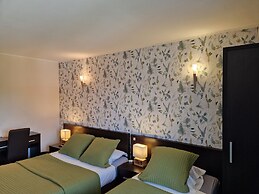 Hotel Bal