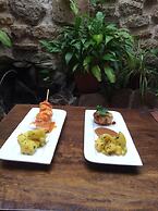 Hostal - Restaurante Emilia