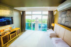 Tanga Beach Resort & Spa