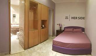 Tahrir Square Hostel