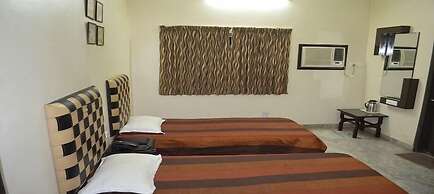 Hotel RK Palace
