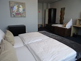 KOMM' IN Hotel