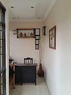 Raha Leo Inn