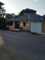 Raha Leo Inn