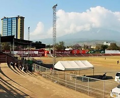 Raha Leo Inn