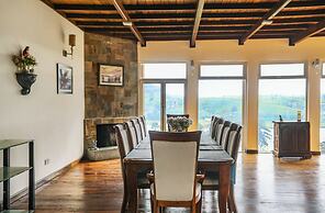 Yoho Villa Acacia
