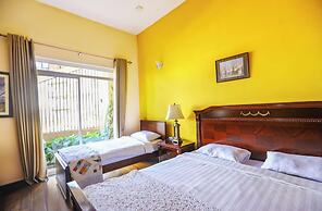 Yoho Villa Acacia