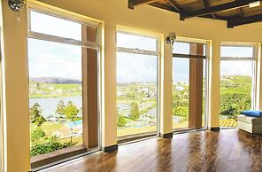 Yoho Villa Acacia