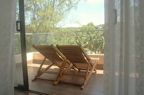 Coral Bay Resort