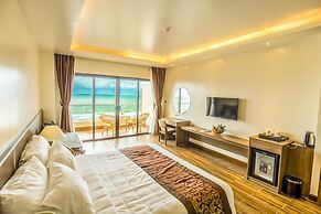 Coral Bay Resort