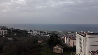 Karabina Apart